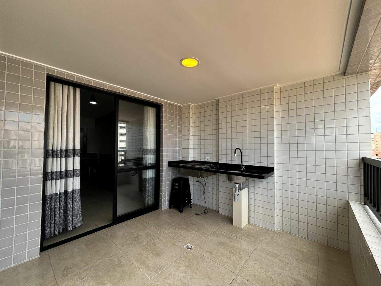 Apartamento à venda no Guilhermina: 
