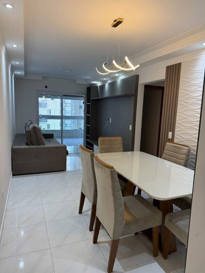 Apartamento à venda no Canto do Forte: 