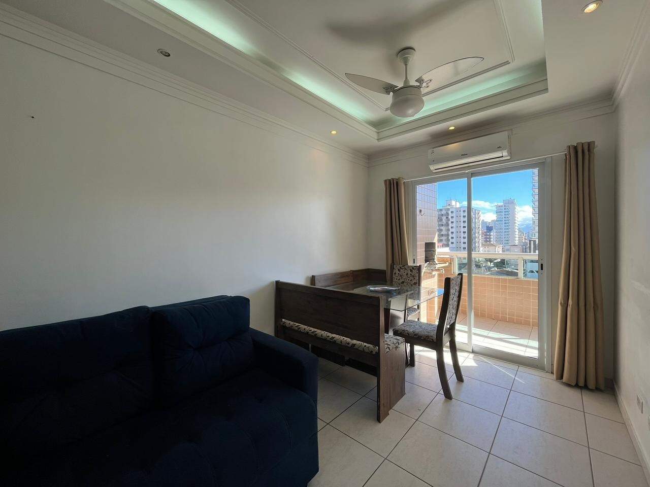 Apartamento à venda no Canto do Forte: 