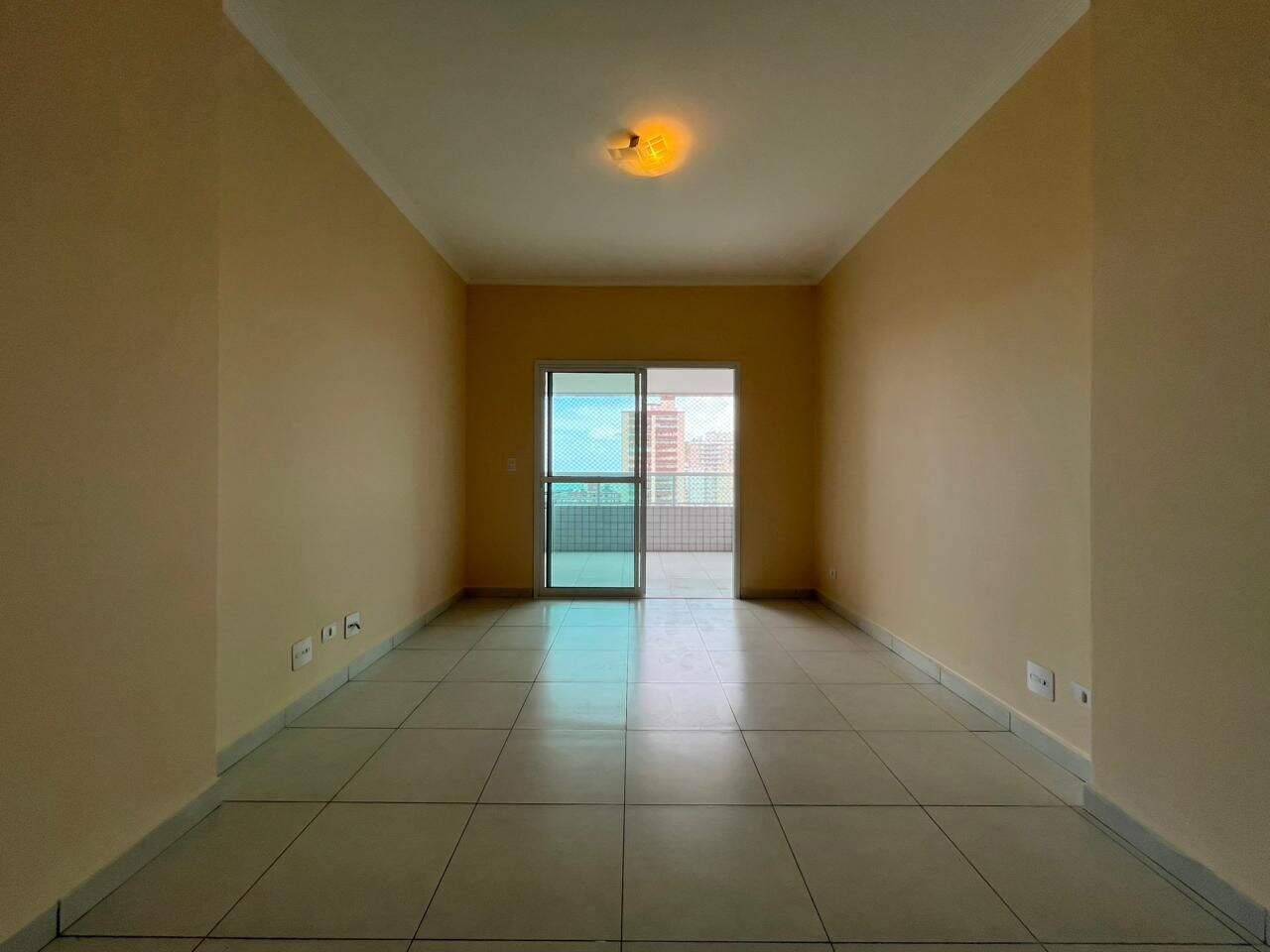 Apartamento à venda no Ocian: 