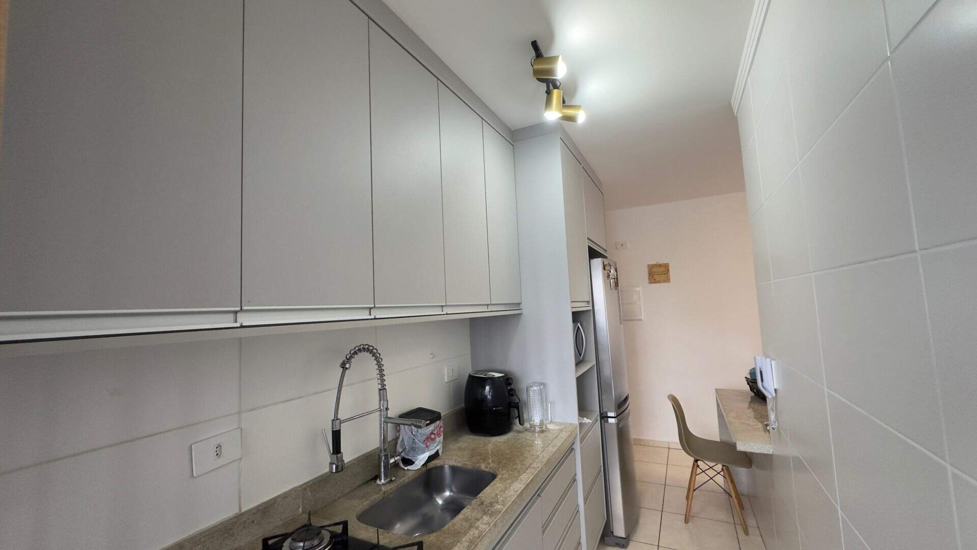 Apartamento à venda no Guilhermina: 
