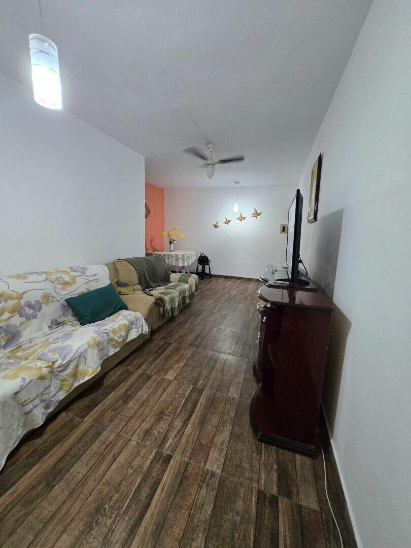 Apartamento à venda no Tupi: 