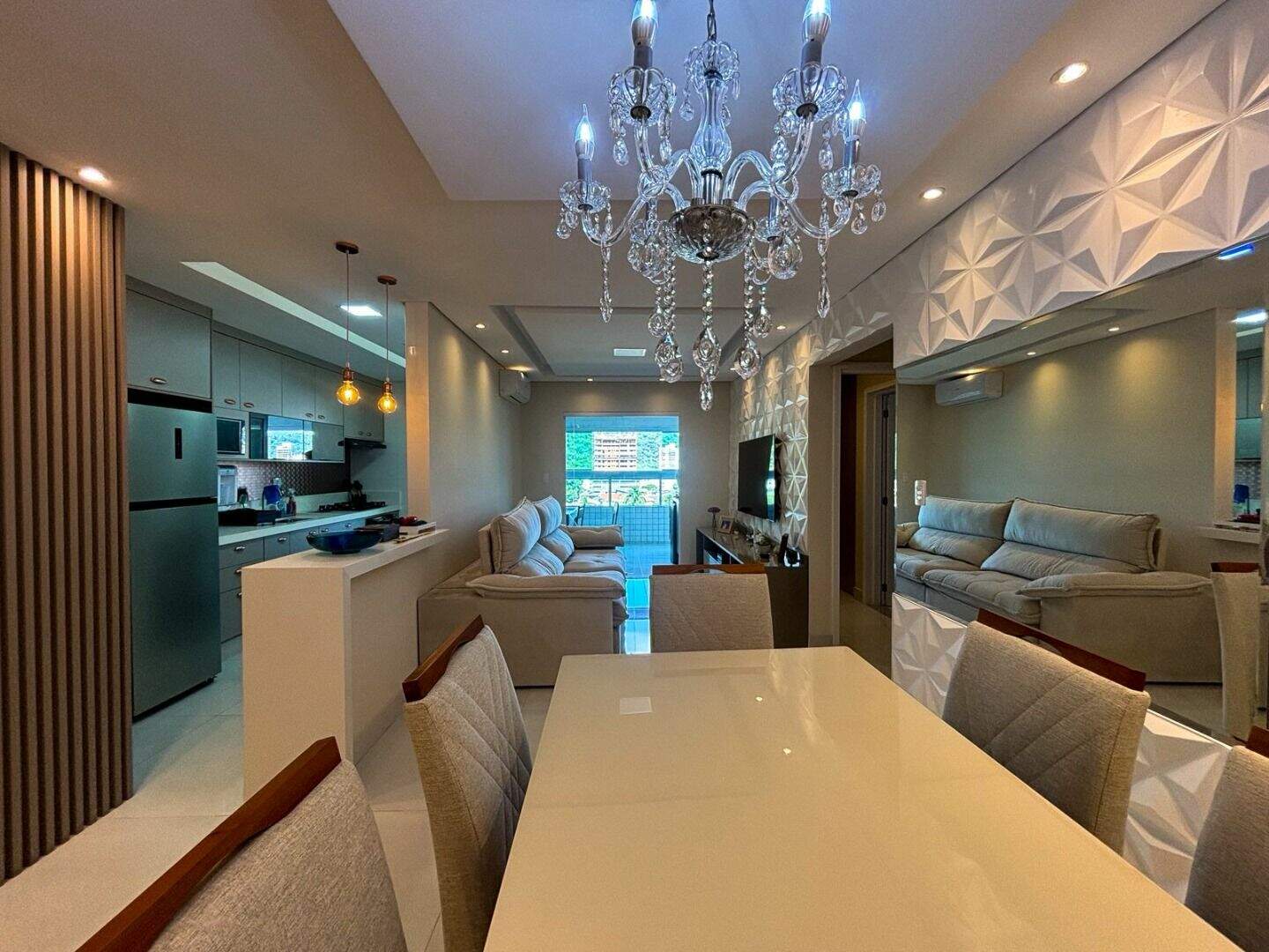 Apartamento à venda no Canto do Forte: 