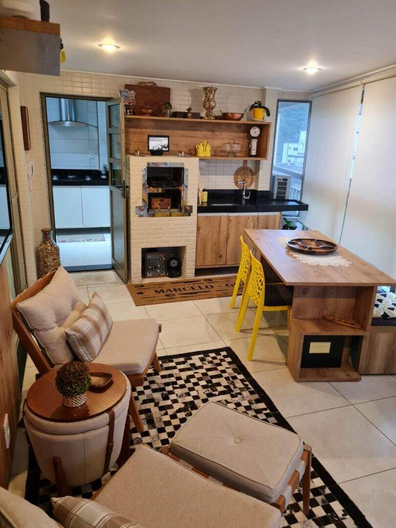 Apartamento à venda no Canto do Forte: 