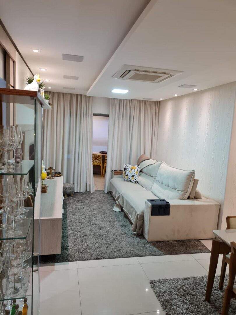 Apartamento à venda no Canto do Forte: 