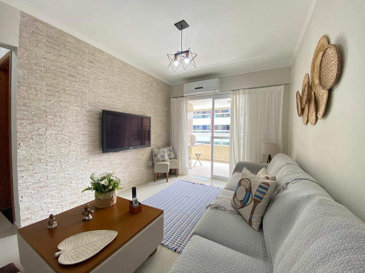 Apartamento à venda no Canto do Forte: 