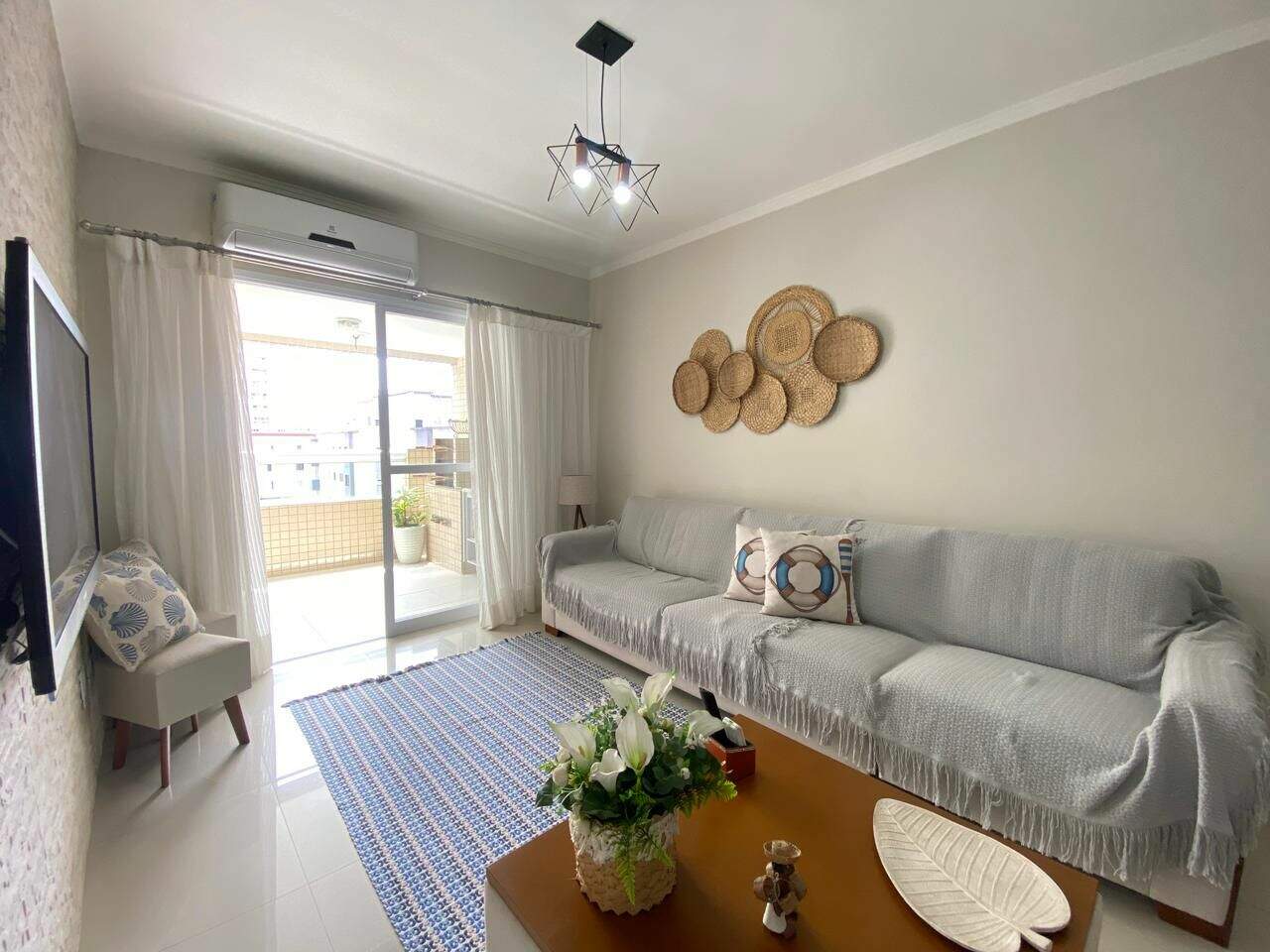 Apartamento à venda no Canto do Forte: 