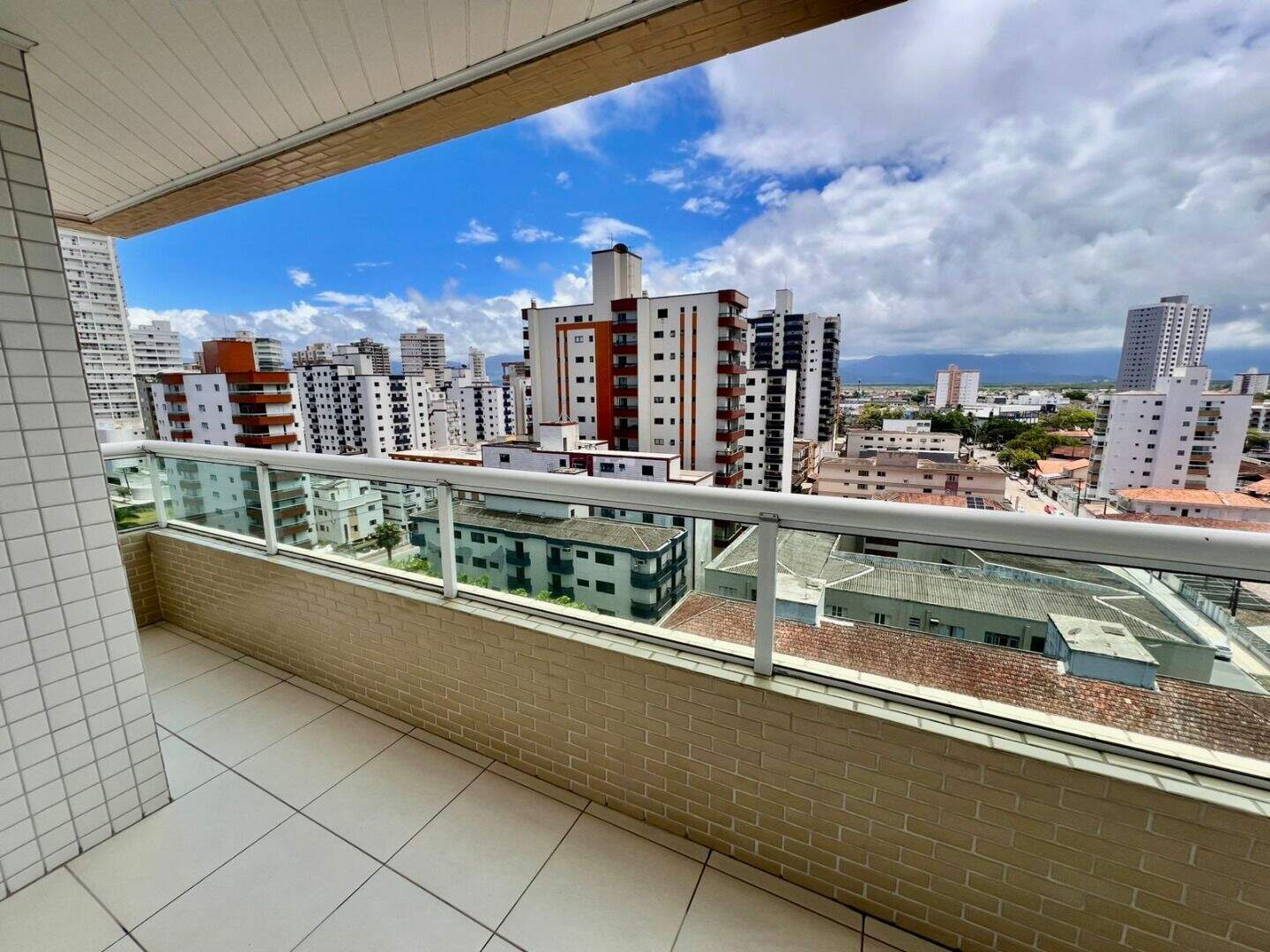 Apartamento à venda no Guilhermina: 