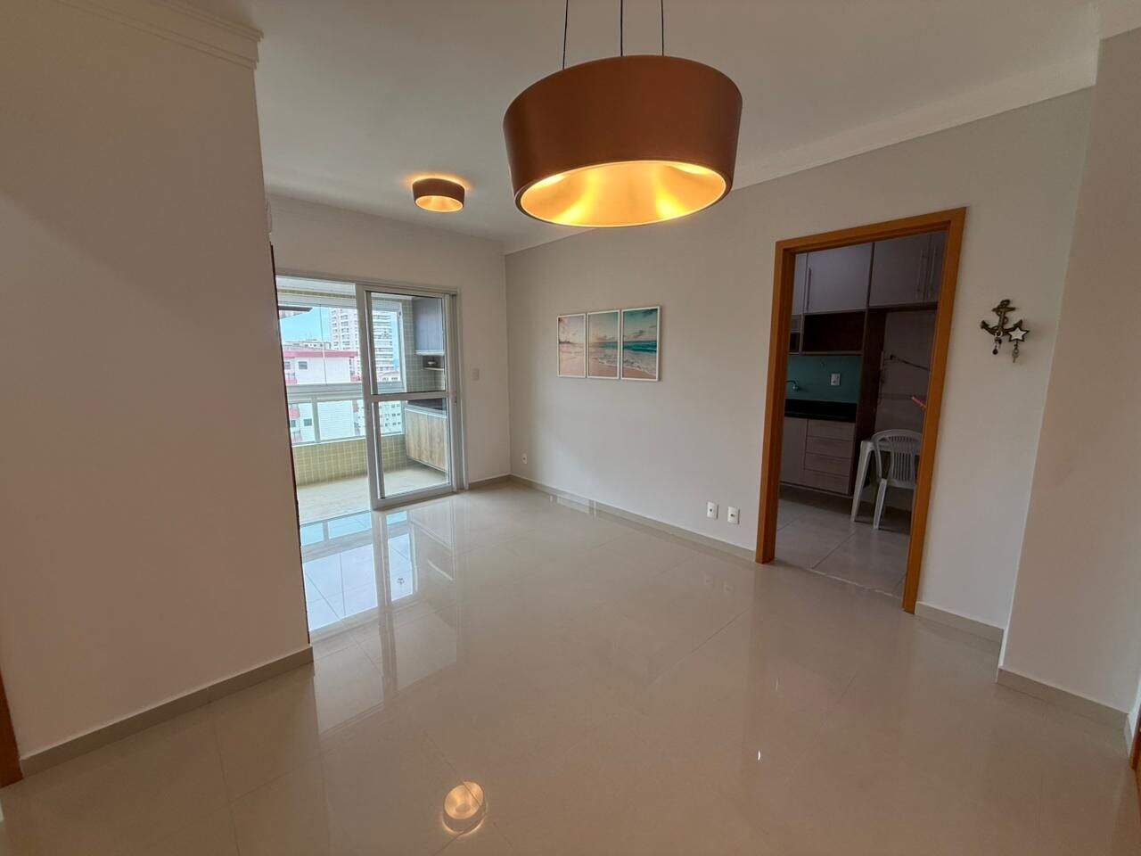 Apartamento à venda no Canto do Forte: 