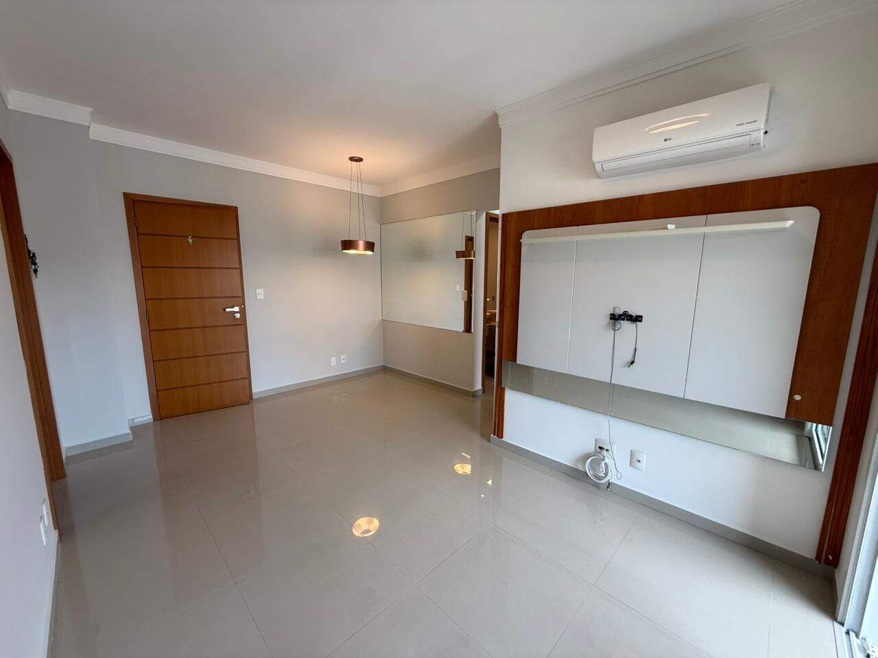 Apartamento à venda no Canto do Forte: 