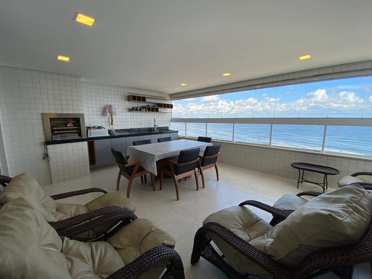 Apartamento à venda no Caiçara: 