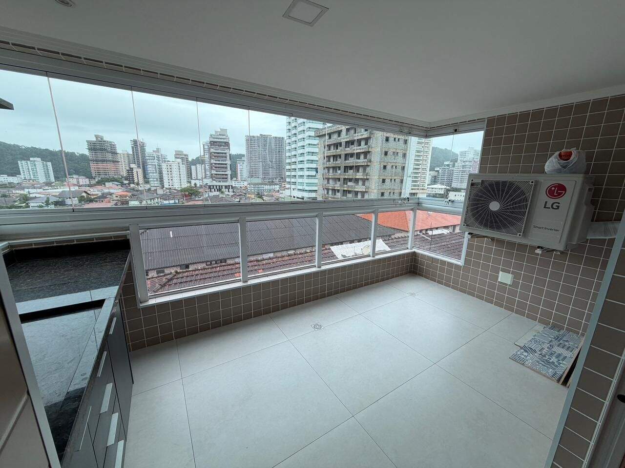 Apartamento à venda no Canto do Forte: 