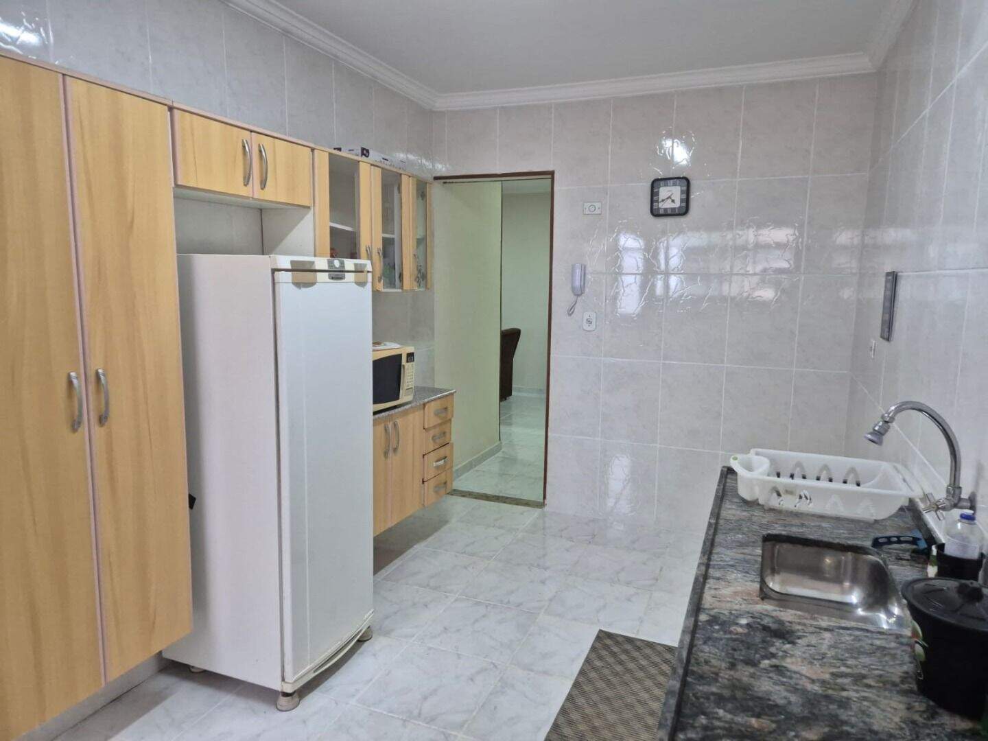 Apartamento à venda no Tupi: 