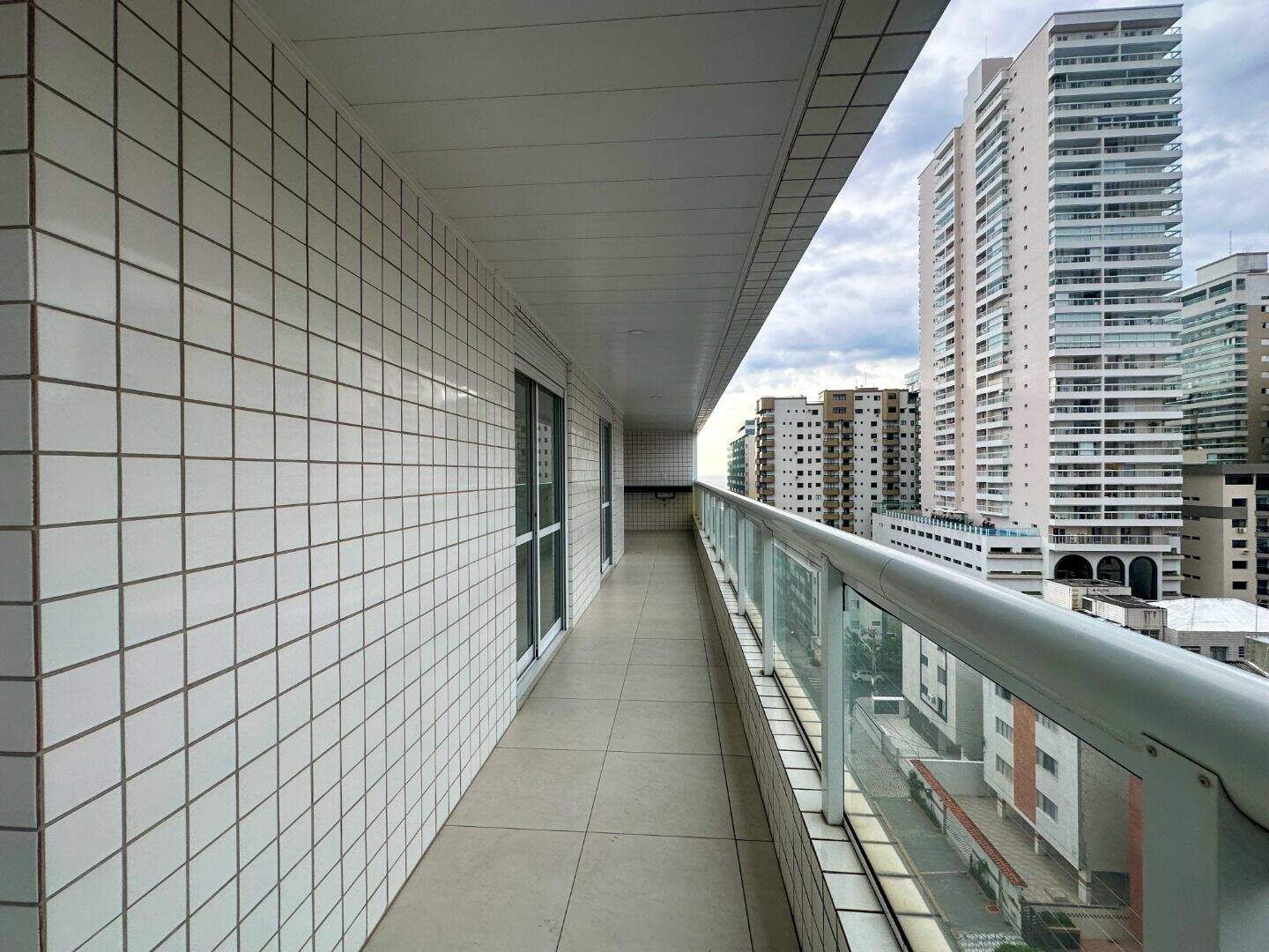 Apartamento à venda no Canto do Forte: 