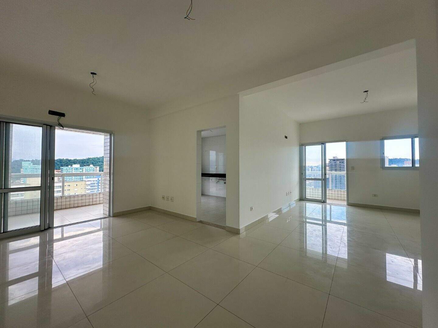Apartamento à venda no Canto do Forte: 