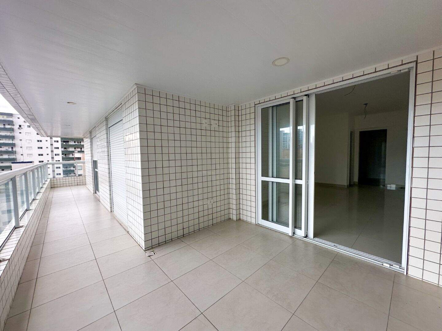 Apartamento à venda no Canto do Forte: 