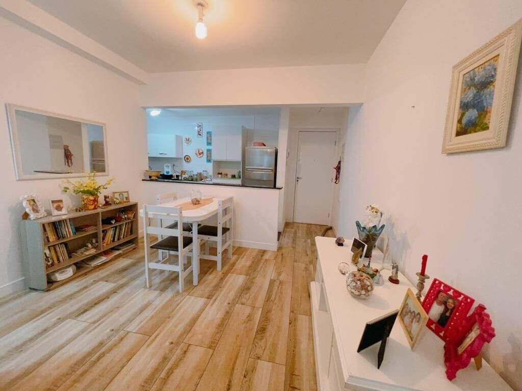 Apartamento à venda no Canto do Forte: 
