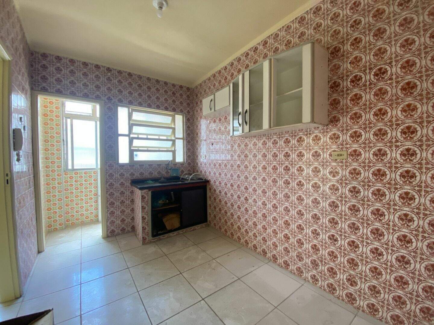 Apartamento à venda no Tupi: 