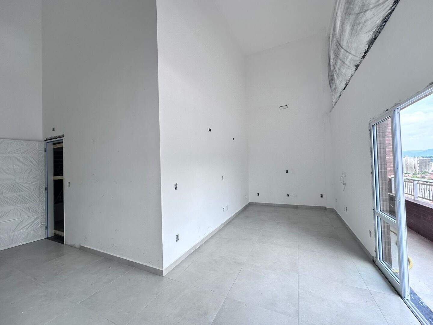 Apartamento Duplex à venda no Canto do Forte: 