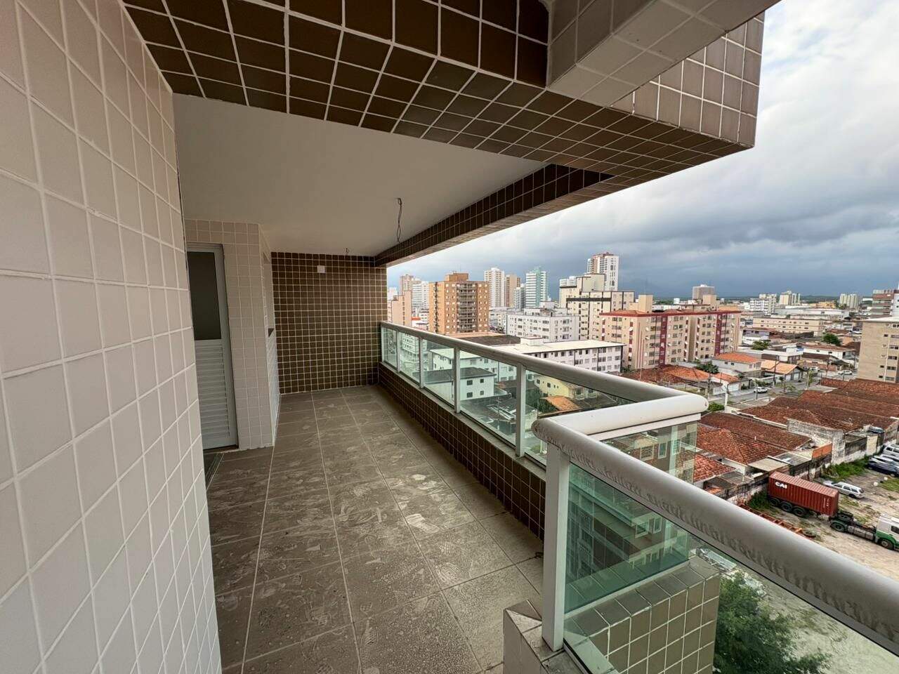 Apartamento à venda no Canto do Forte: 