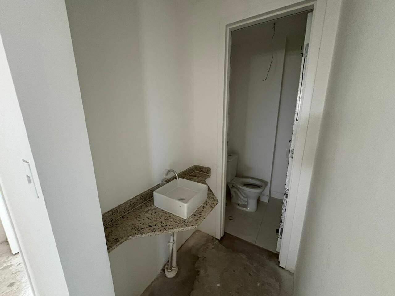Apartamento à venda no Canto do Forte: 
