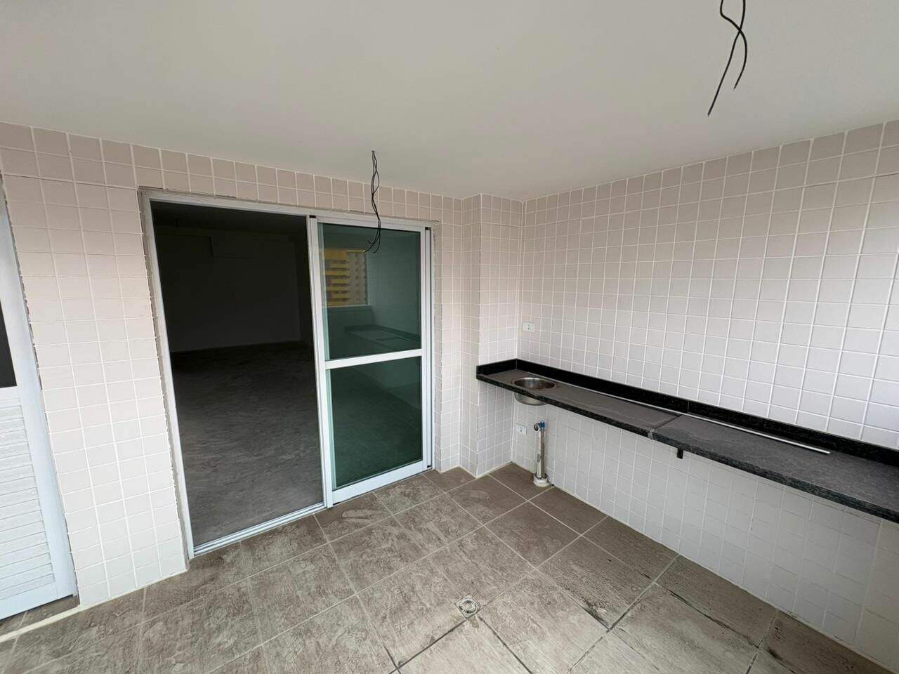 Apartamento à venda no Canto do Forte: 
