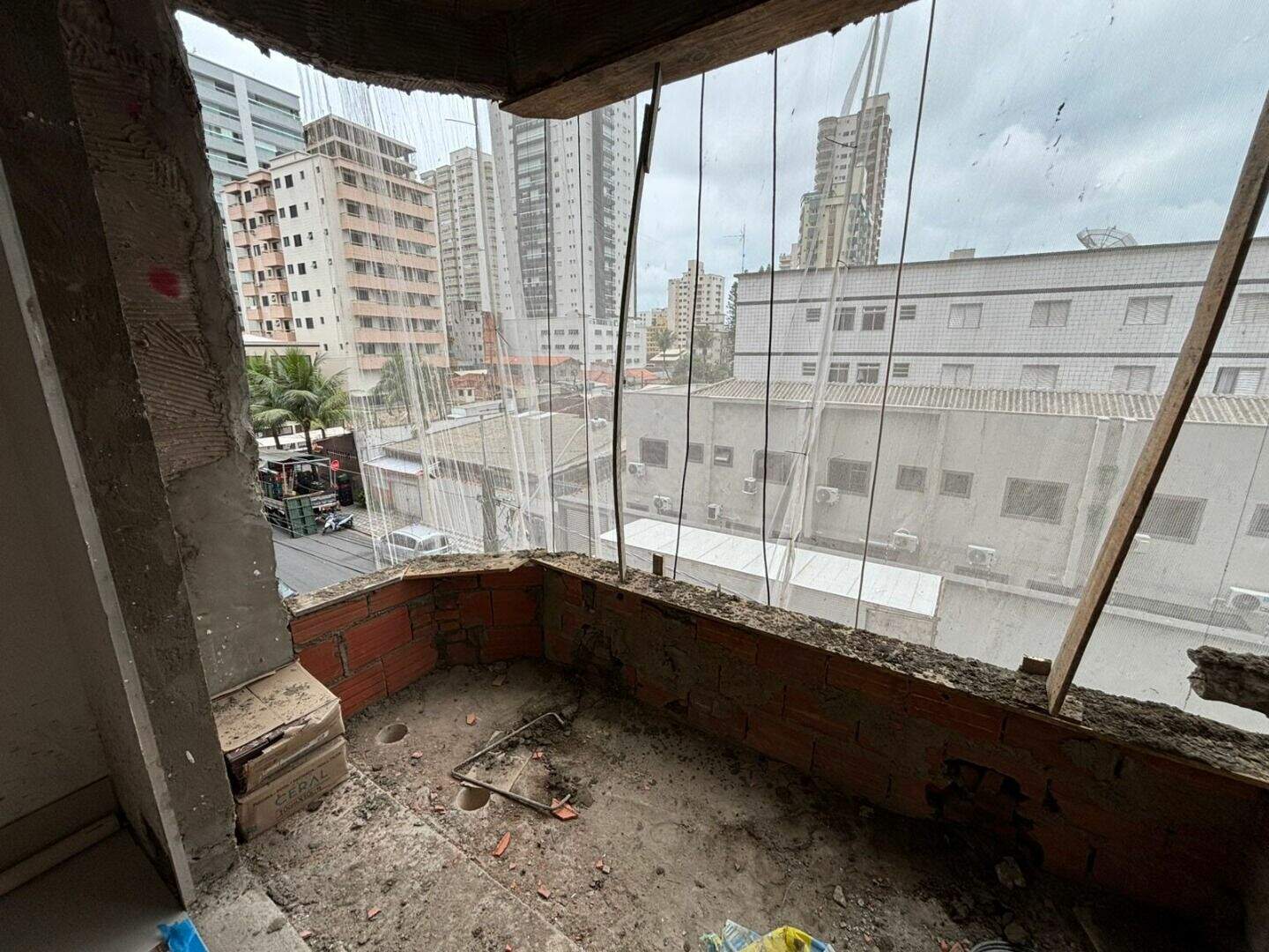 Apartamento à venda no Tupi: 