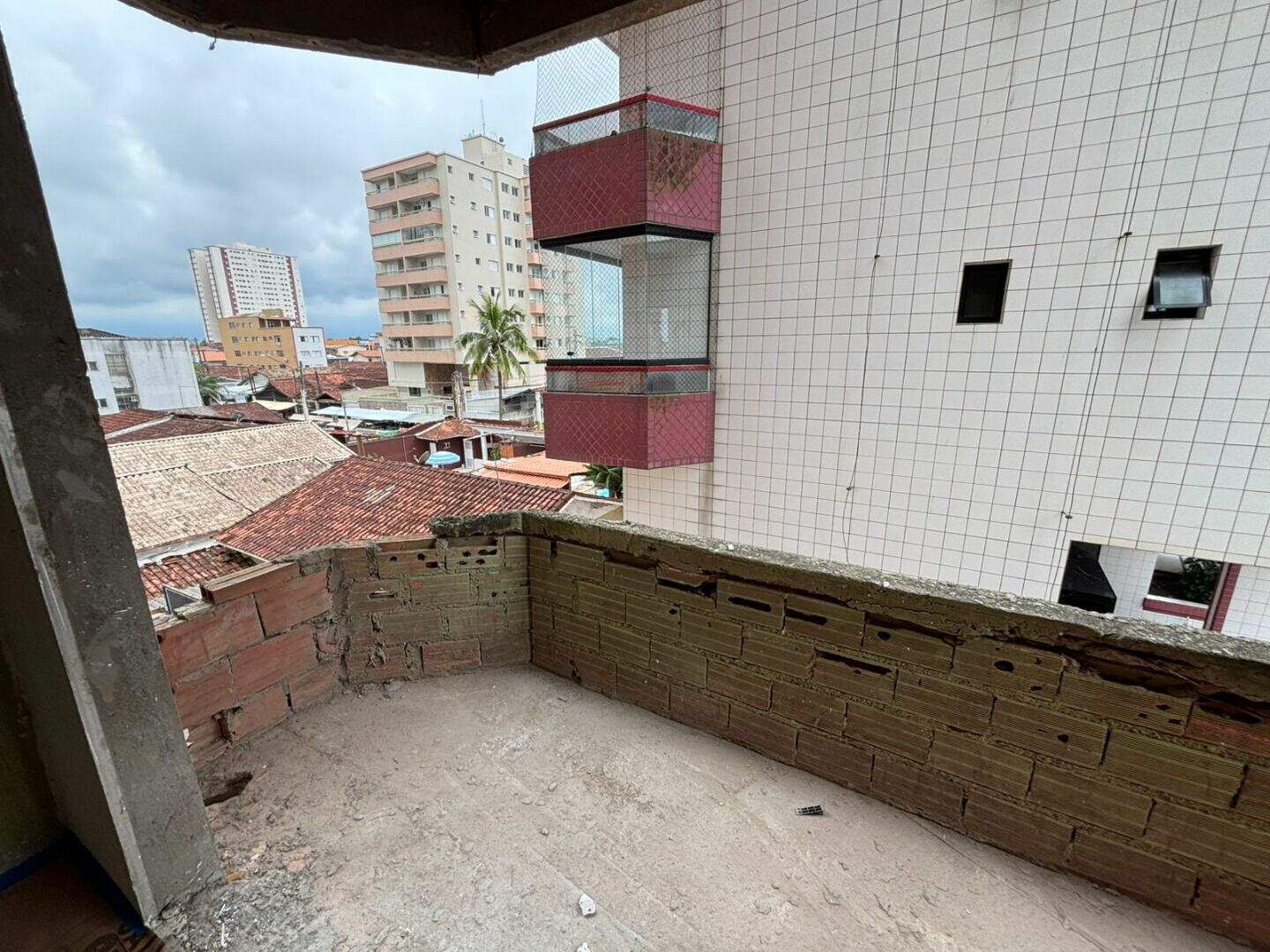 Apartamento à venda no Tupi: 