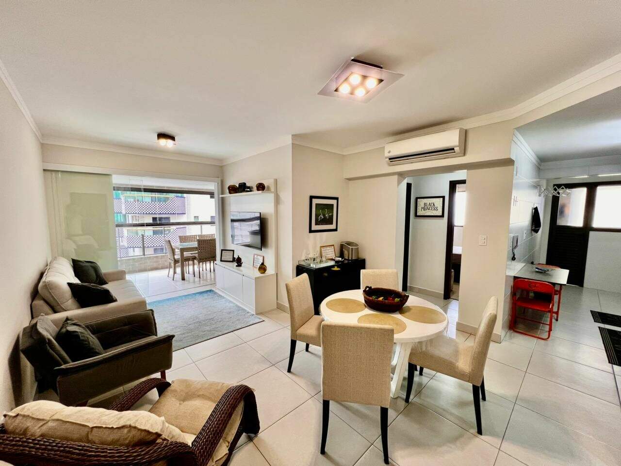 Apartamento à venda no Canto do Forte: 