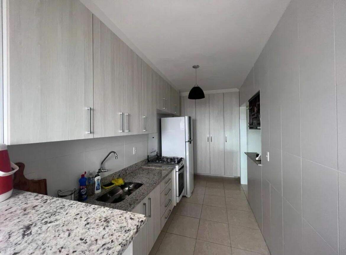 Apartamento à venda no Caiçara: 