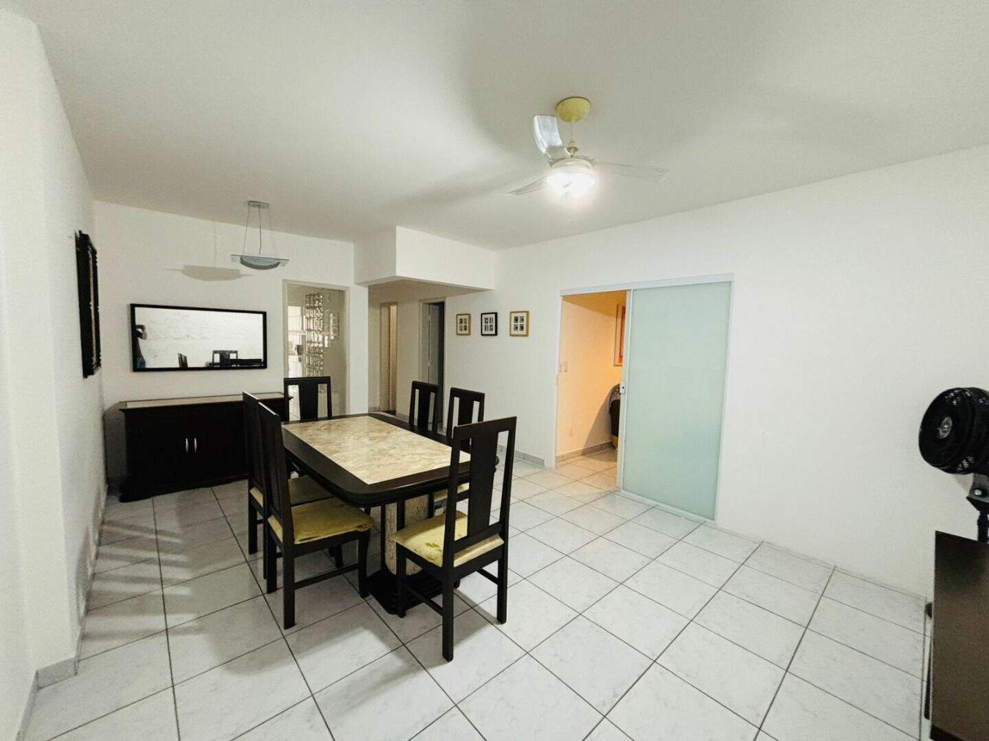 Apartamento à venda no Canto do Forte: 