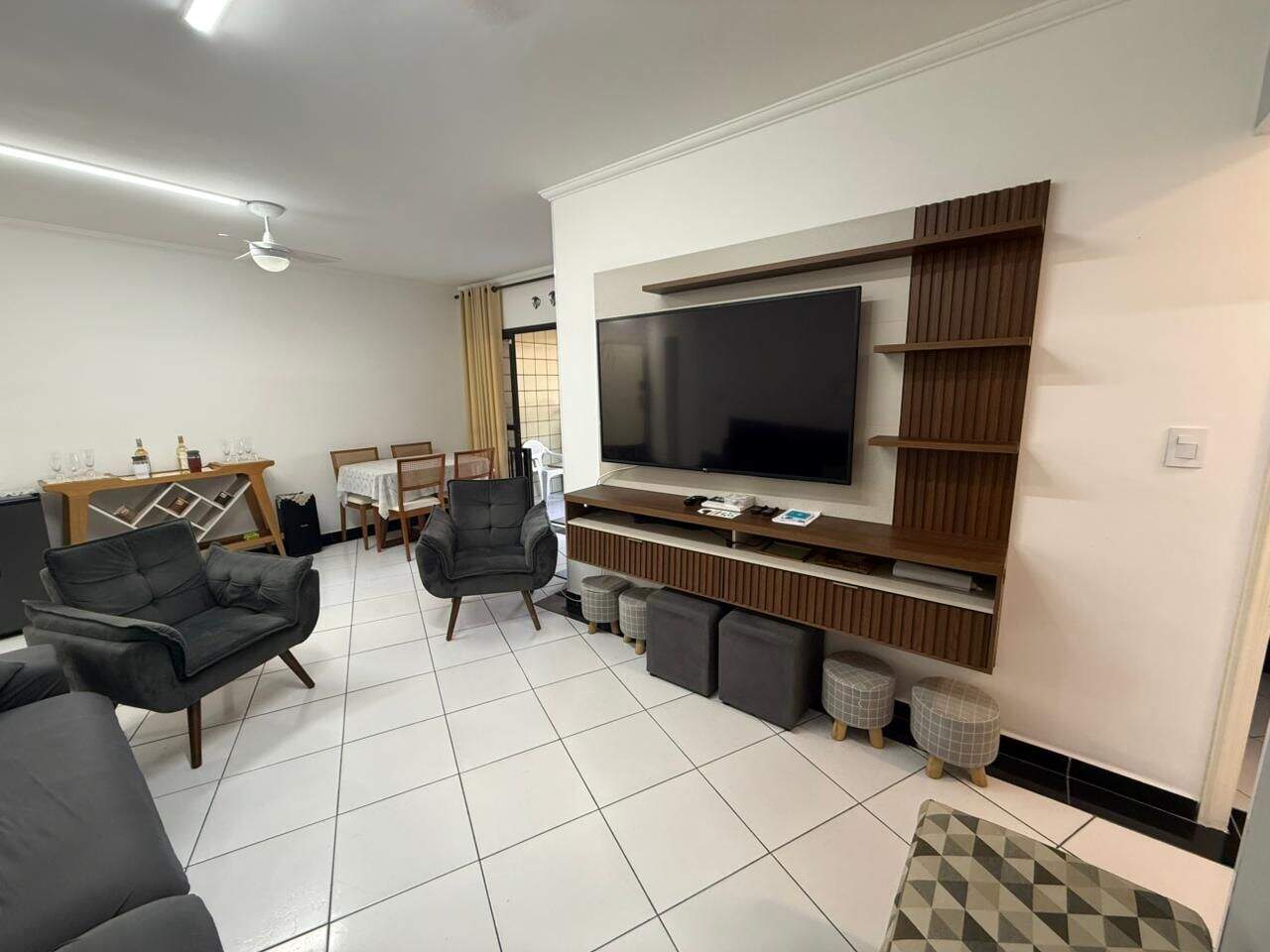 Apartamento à venda no Tupi: 