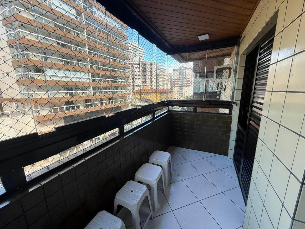 Apartamento à venda no Tupi: 