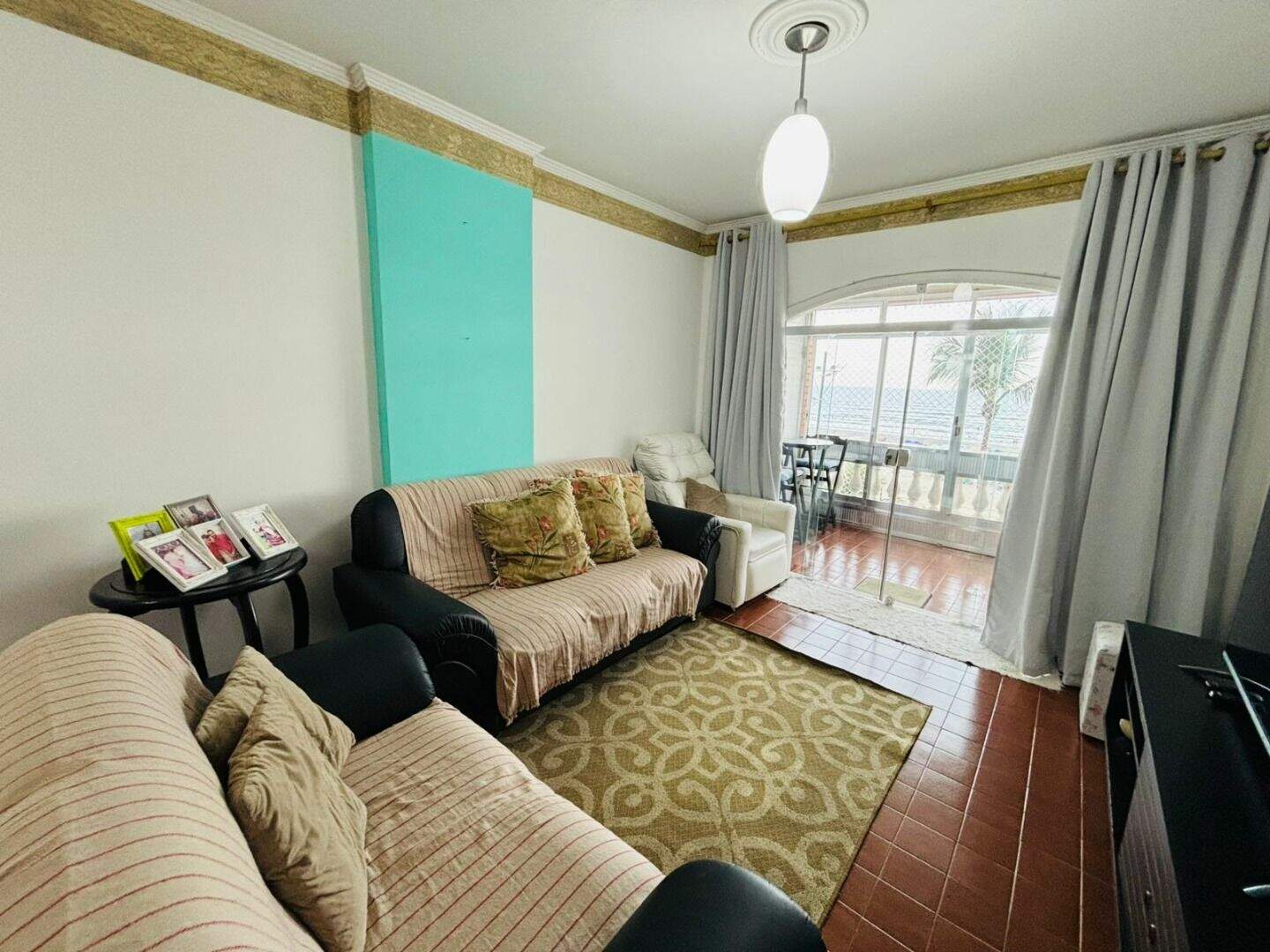 Apartamento à venda no Tupi: 