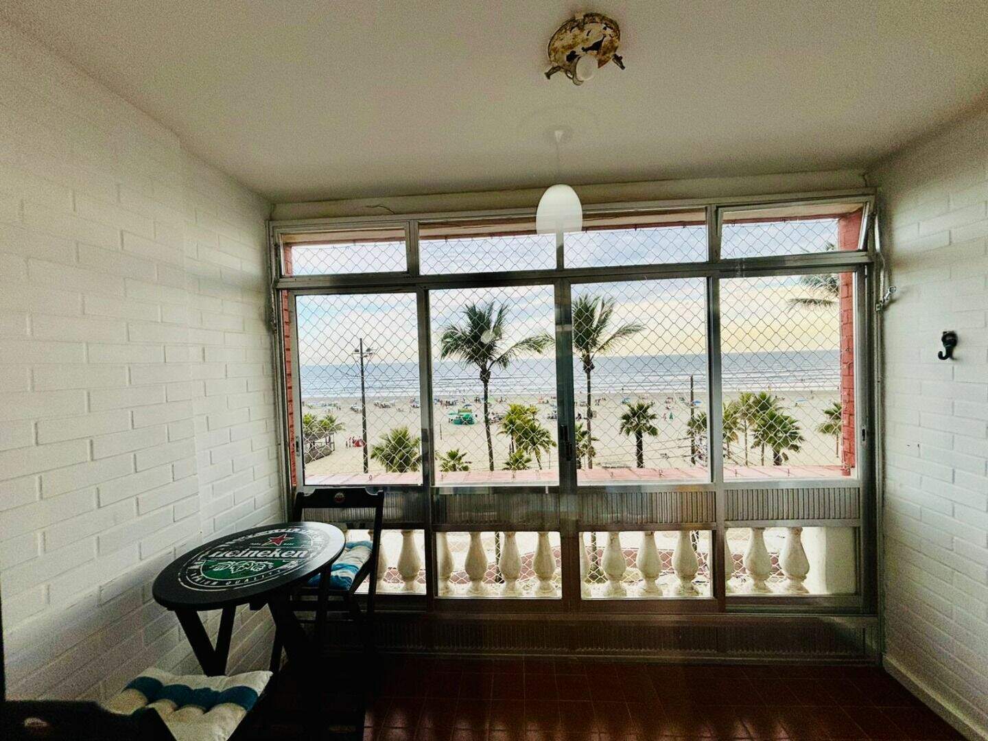Apartamento à venda no Tupi: 