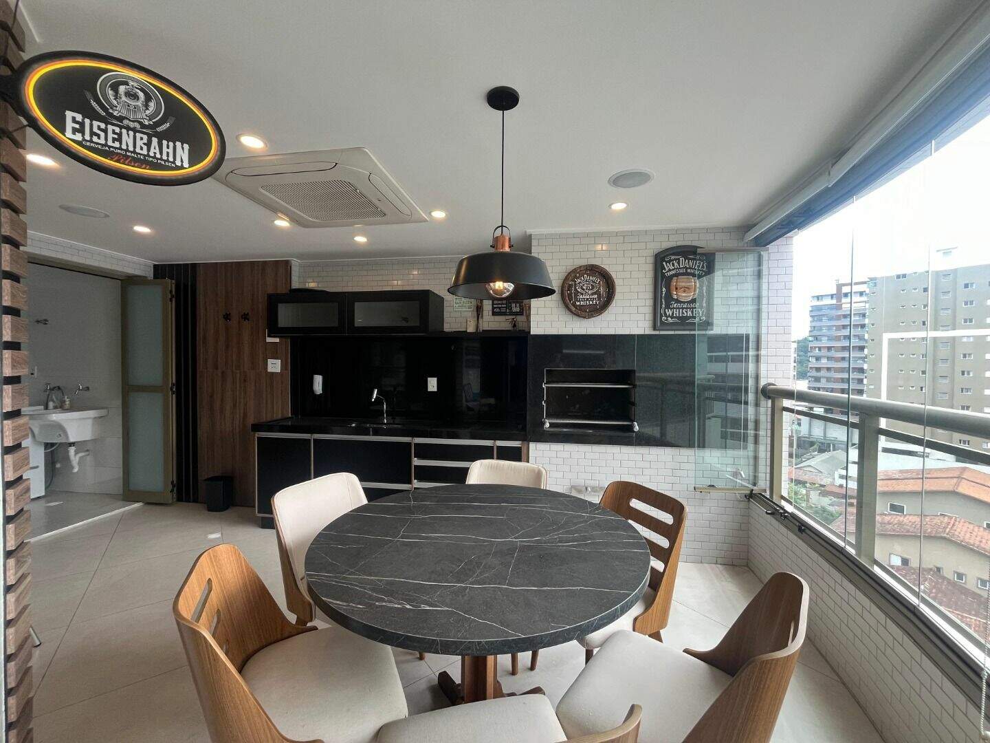 Apartamento à venda no Canto do Forte: 