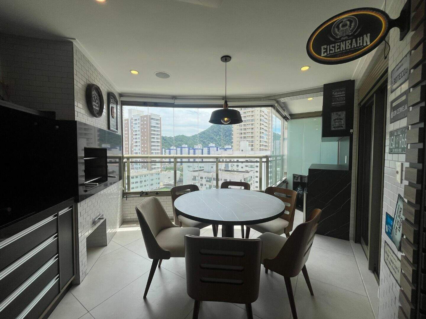 Apartamento à venda no Canto do Forte: 
