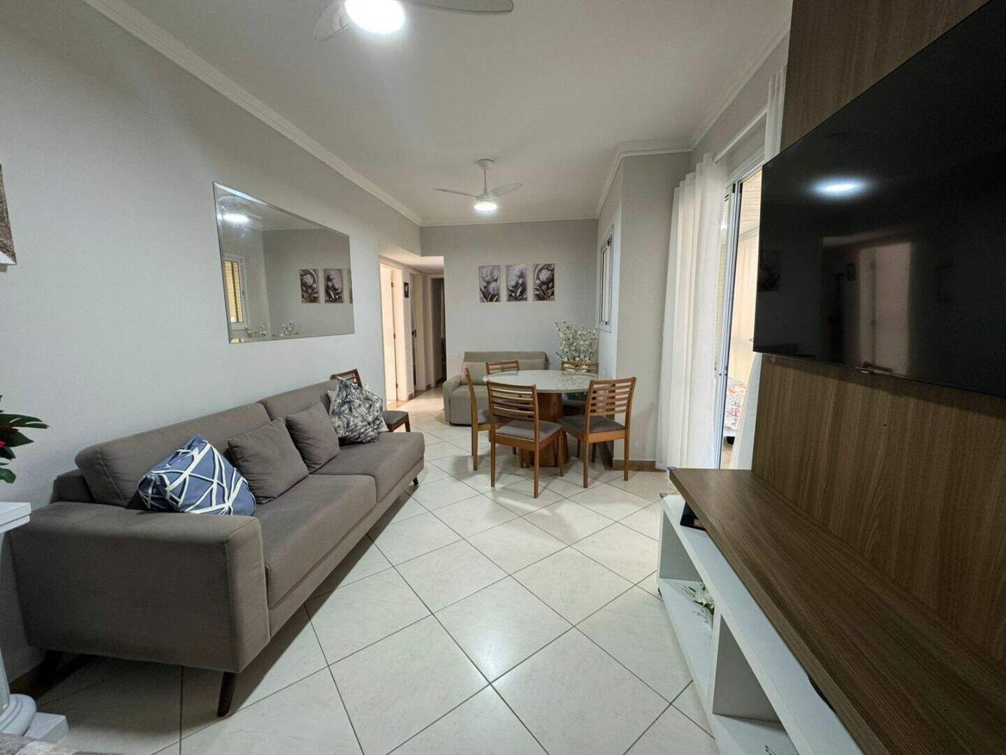 Apartamento à venda no Canto do Forte: 