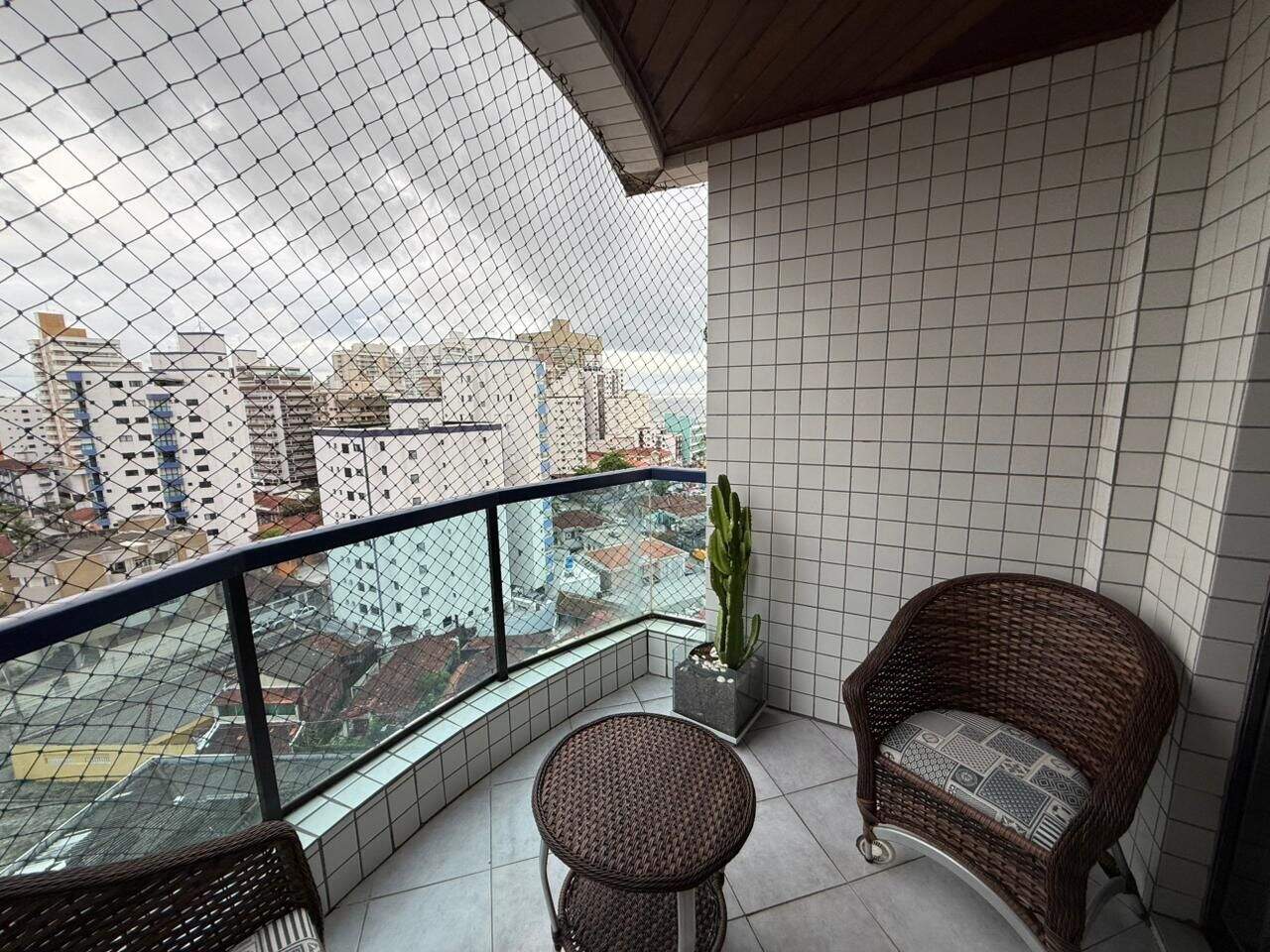 Apartamento à venda no Ocian: 