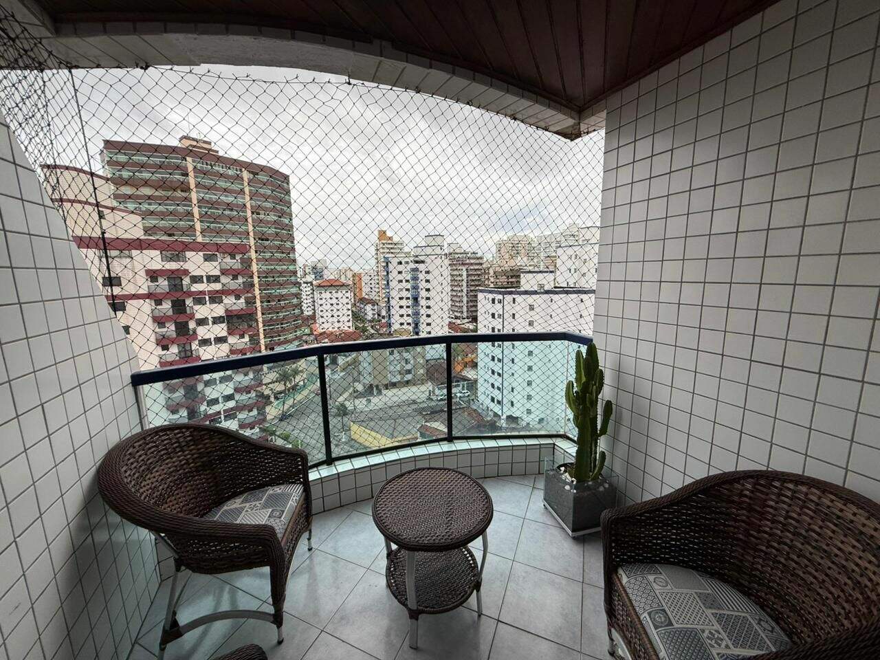 Apartamento à venda no Ocian: 