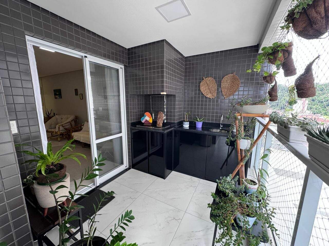 Apartamento à venda no Canto do Forte: 