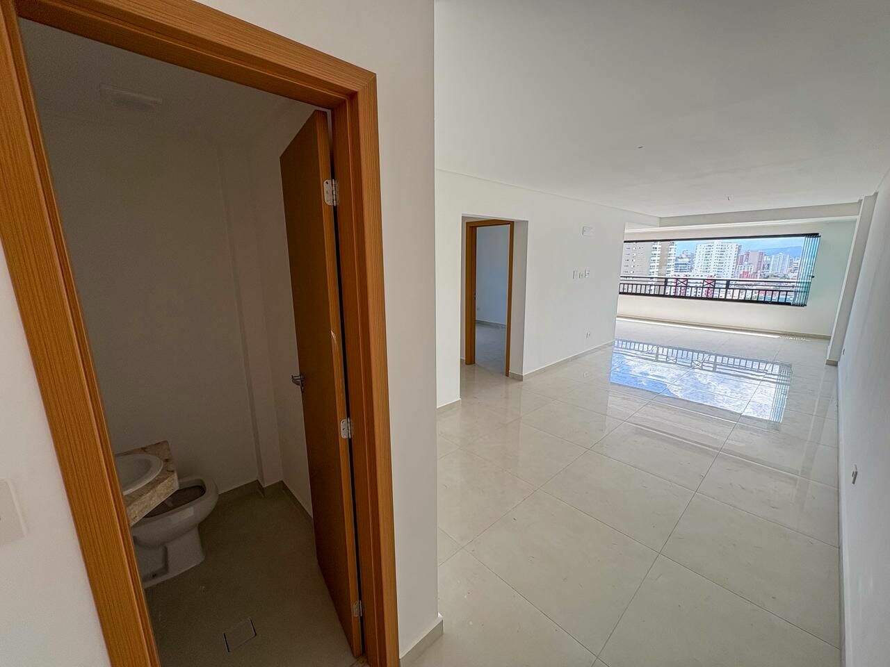 Apartamento à venda no Canto do Forte: 