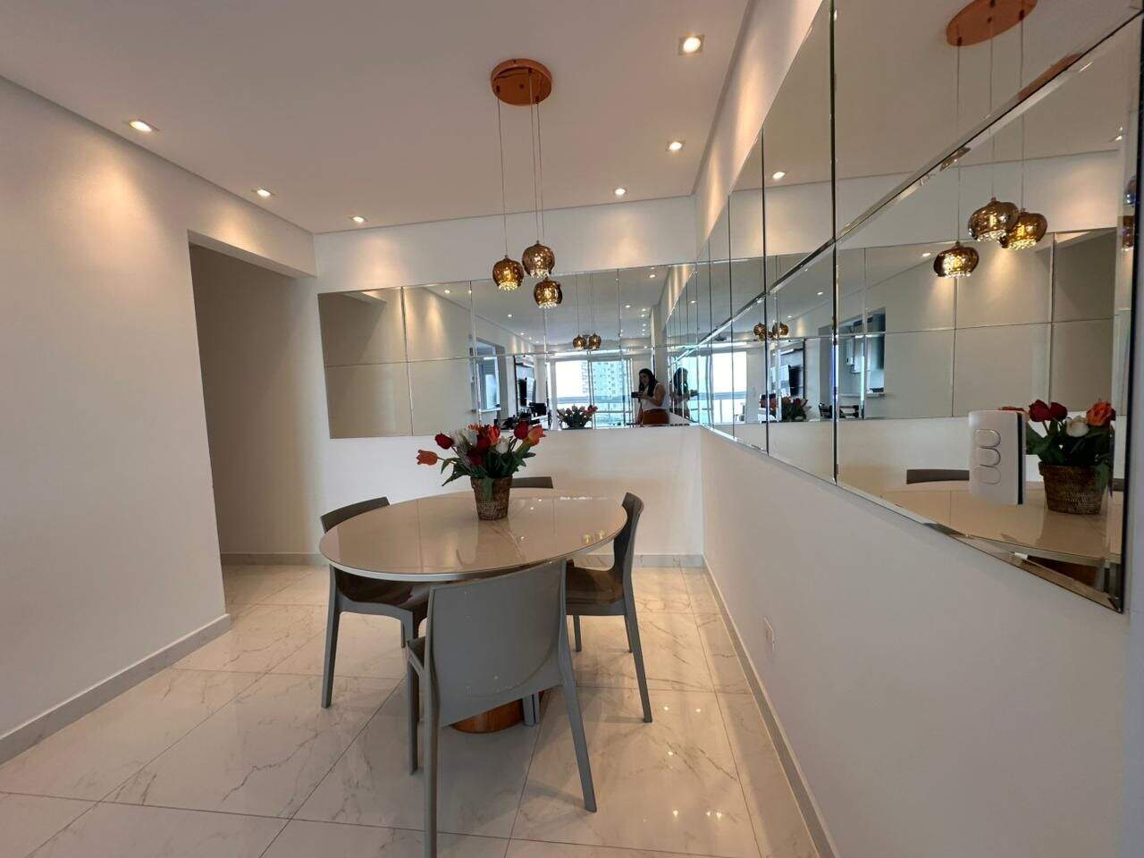 Apartamento à venda no Tupi: 