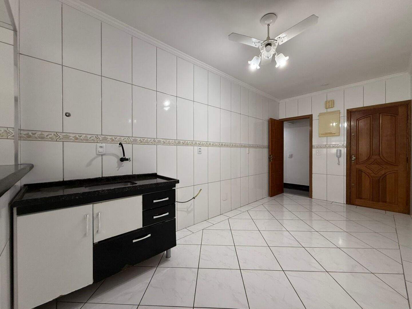 Apartamento à venda no Canto do Forte: 
