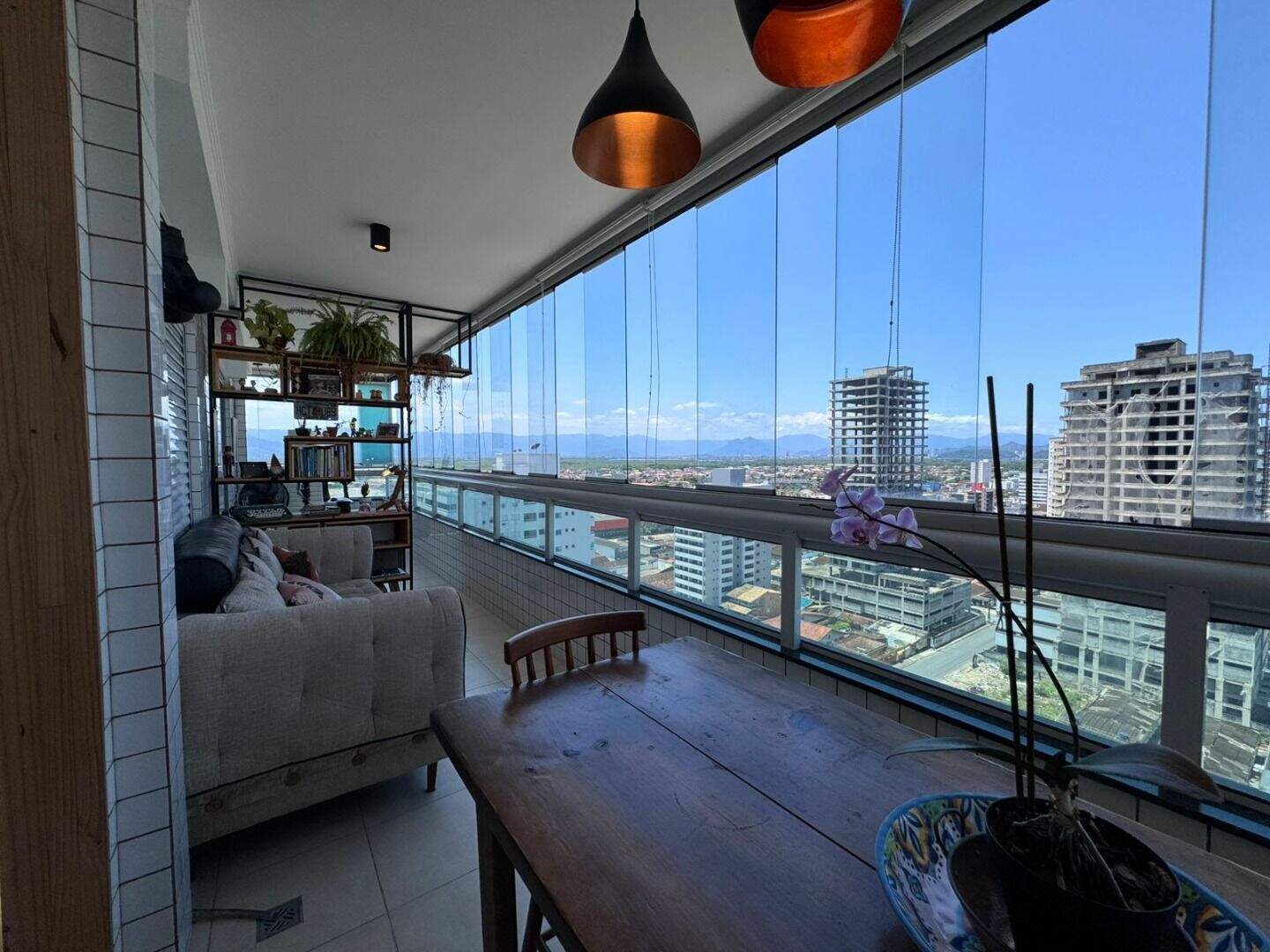 Apartamento à venda no Guilhermina: 