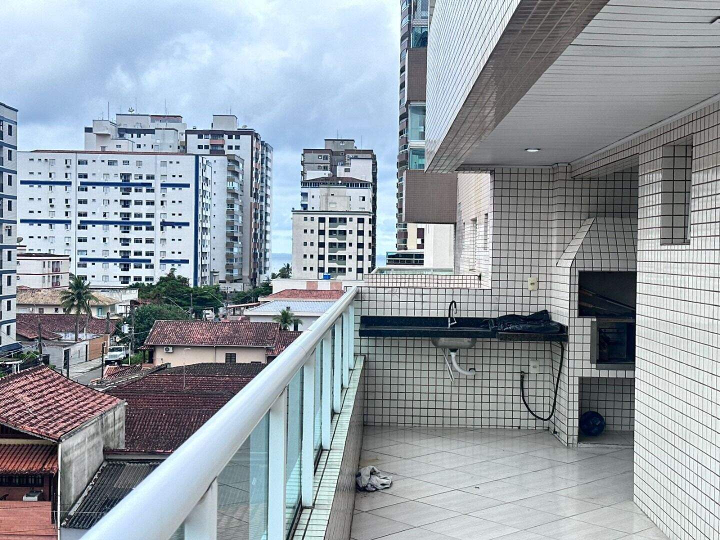 Apartamento à venda no Ocian: 