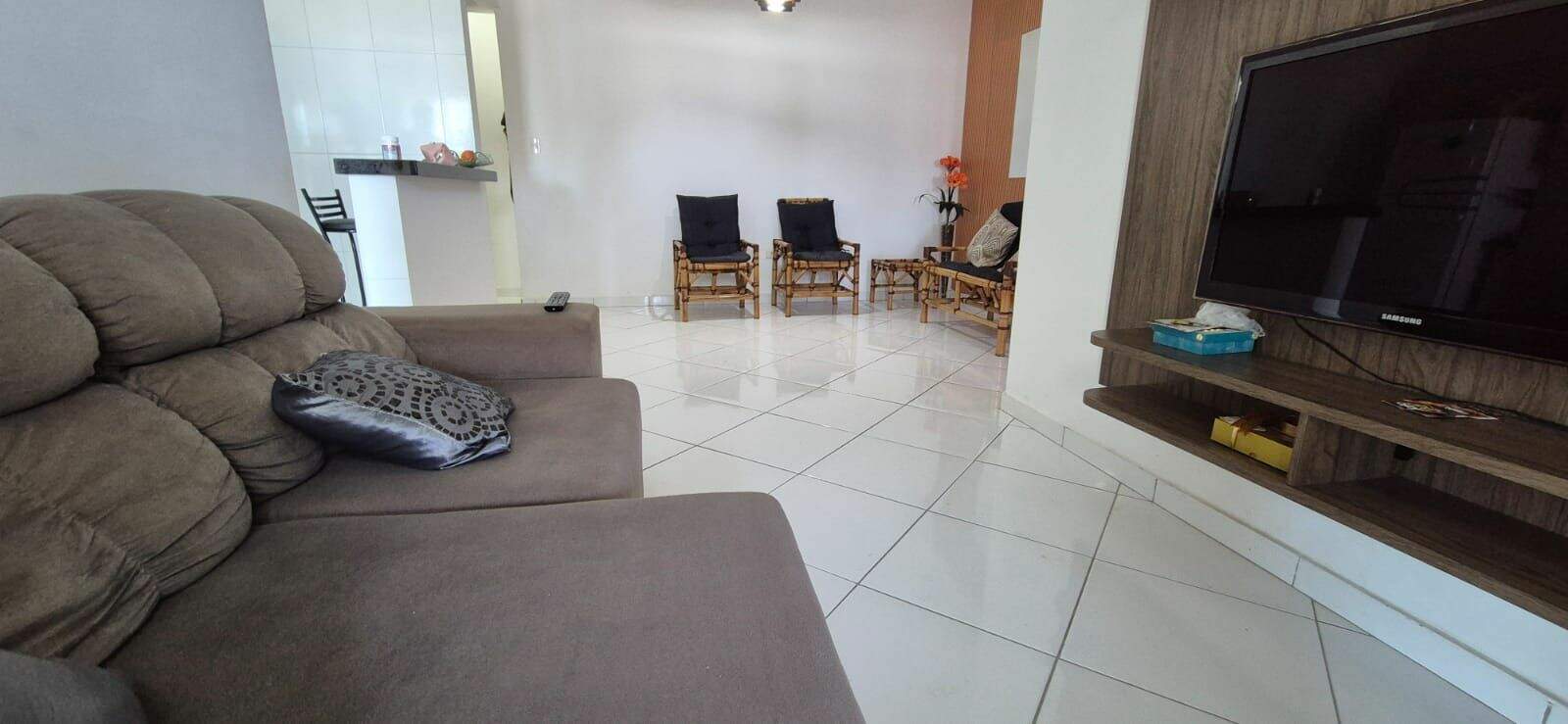 Apartamento à venda no Tupi: 