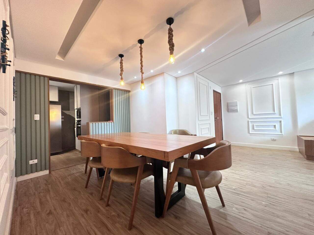 Apartamento à venda no Tupi: 