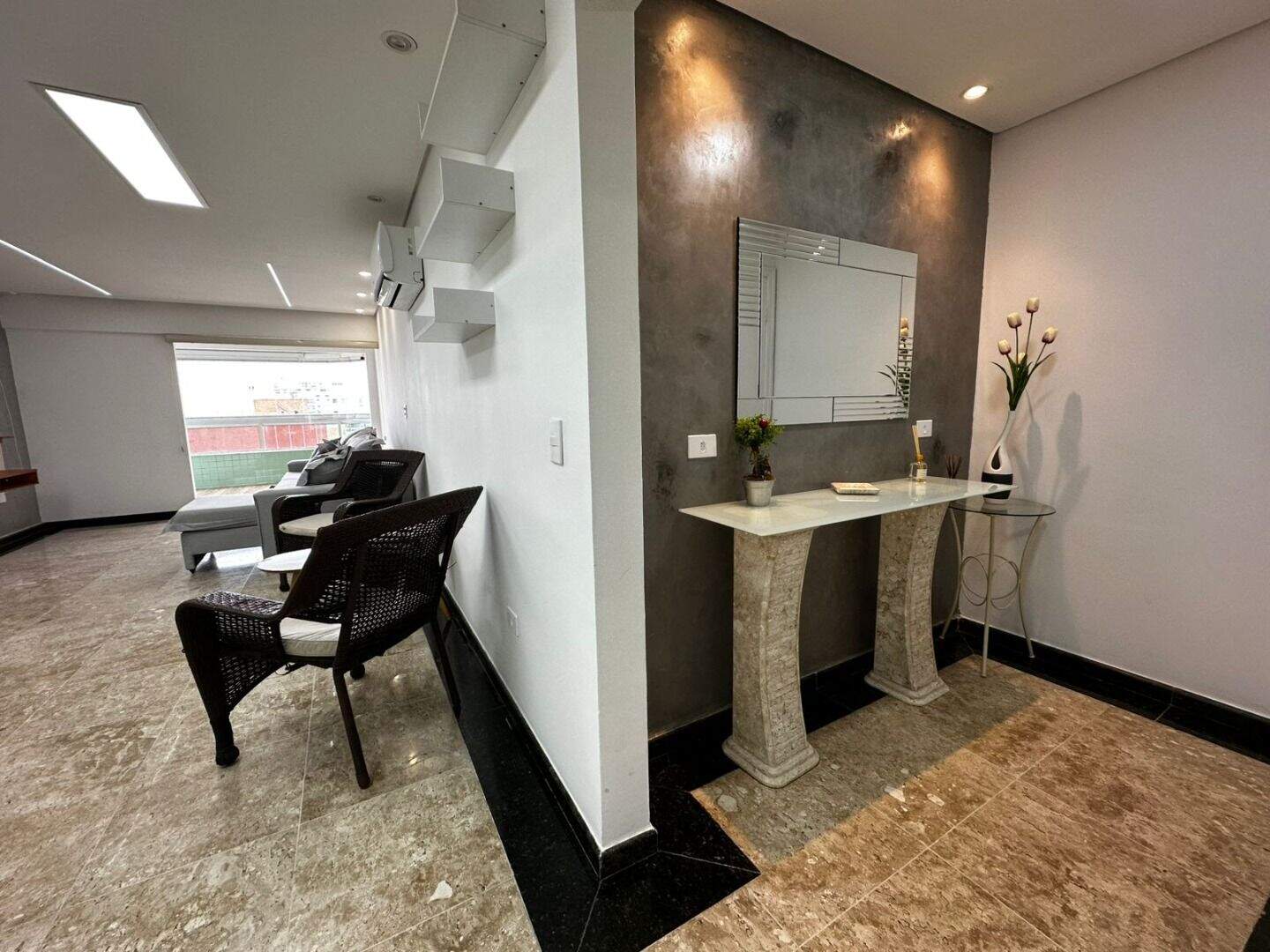 Apartamento à venda no Canto do Forte: 