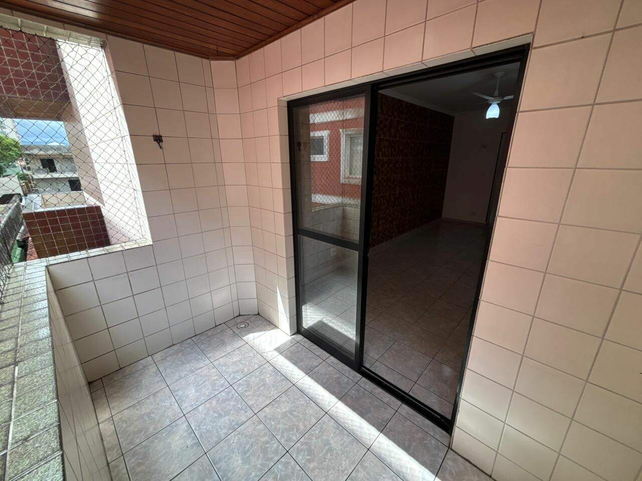 Apartamento à venda no Tupi: 